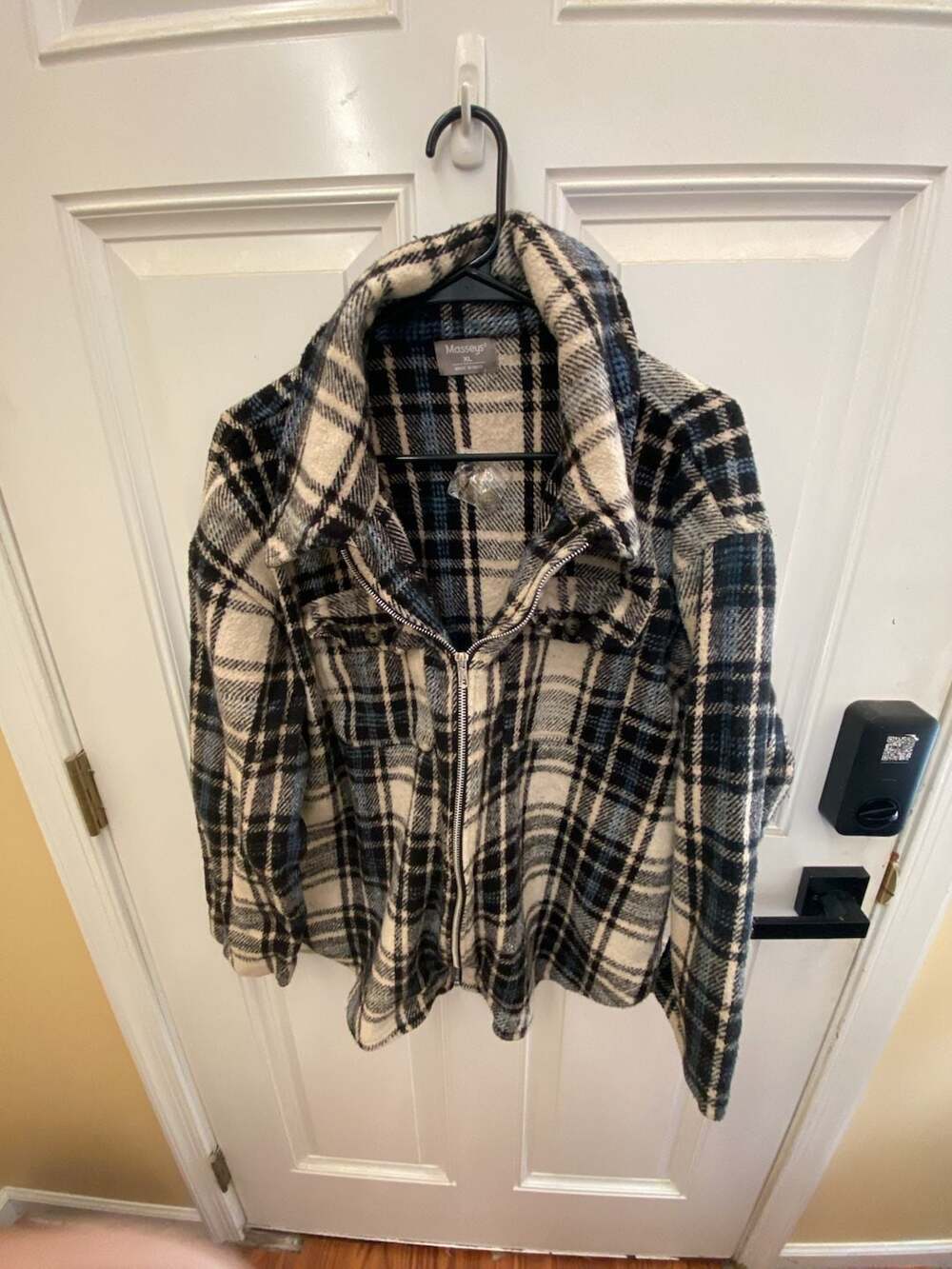 Masseys Plaid Fleece Jacket Size XL Blue Black White Full Zip Shacket
